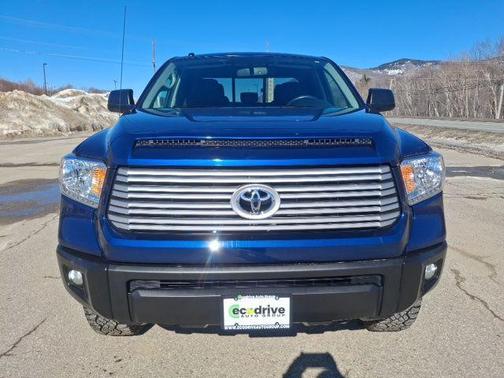 2015 Toyota Tundra SR5