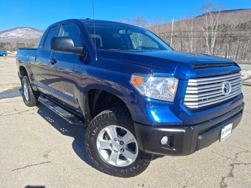 2015 Toyota Tundra SR5