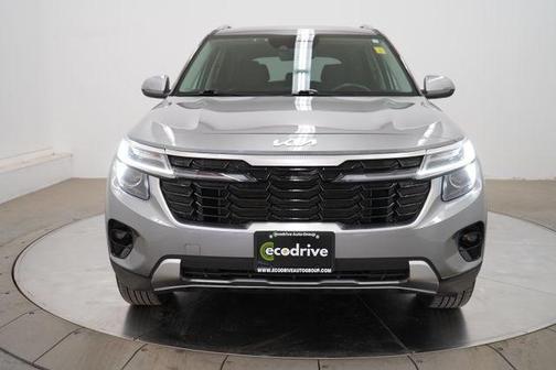 Steel Gray 2024 Kia Seltos EX