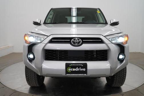 Classic Silver Metallic 2024 Toyota 4Runner SR5 Premium