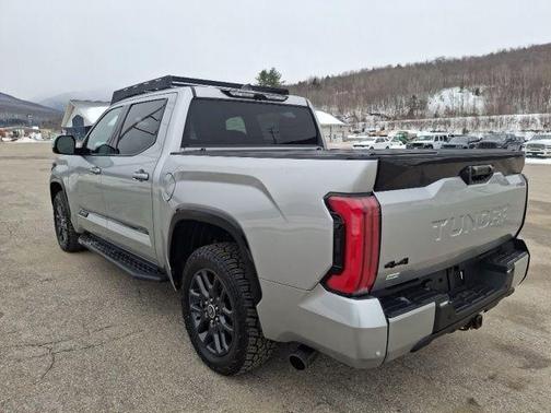 2023 Toyota Tundra Hybrid Platinum