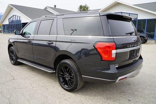 2022 Ford Expedition Max XLT