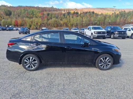Black 2025 Nissan Versa 1.6 SV