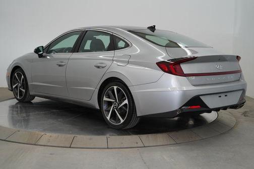 2022 Hyundai SONATA SEL Plus