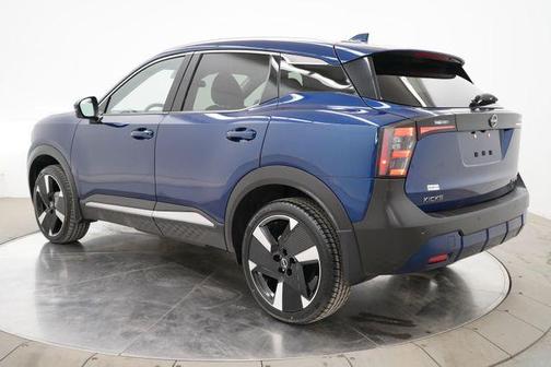 Deep Blue Pearl 2025 Nissan Kicks SR