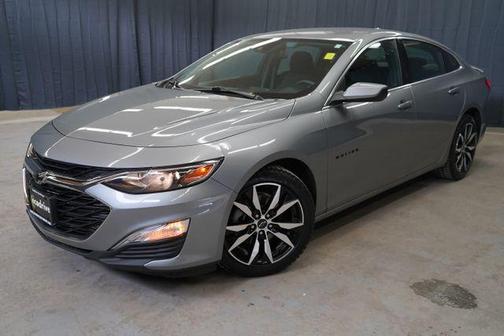 Sterling Gray Metallic 2024 Chevrolet Malibu RS