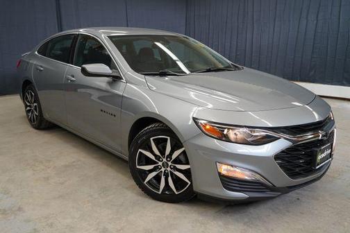 Sterling Gray Metallic 2024 Chevrolet Malibu RS