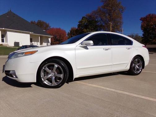 2011 Acura TL Technology
