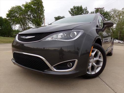 2019 Chrysler Pacifica Touring Plus