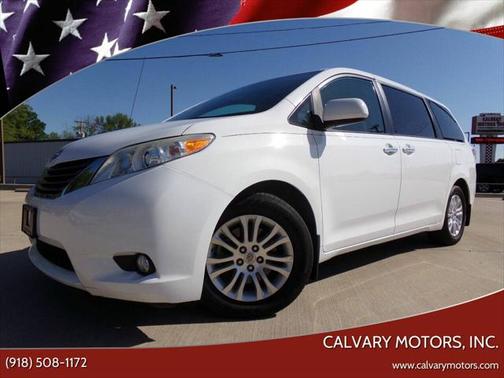 2013 Toyota Sienna XLE