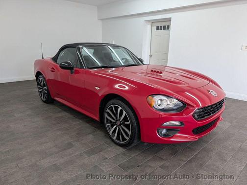 2020 FIAT 124 Spider Base