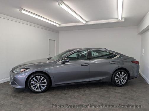 2021 Lexus ES 250 Base