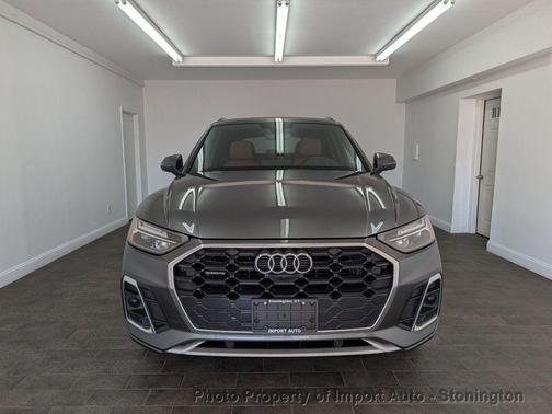 2022 Audi Q5 45 S line Premium Plus