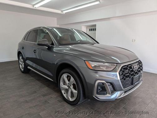 2022 Audi Q5 45 S line Premium Plus