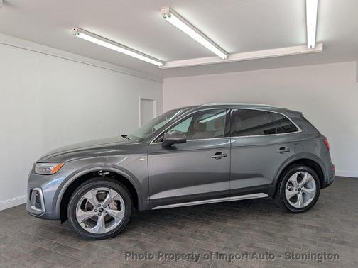 2022 Audi Q5 45 S line Premium Plus