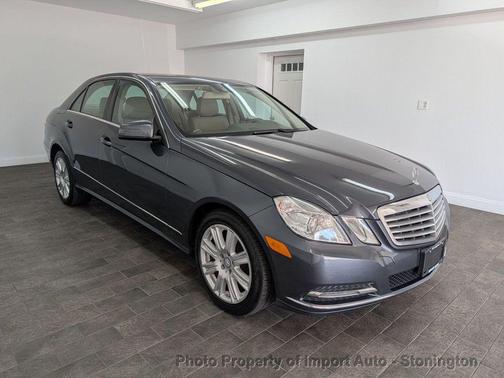 2013 Mercedes-Benz E-Class E 350 4dr Sedan E350 Luxury 4MATIC *Ltd Avail*