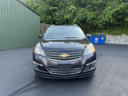Photo 3 of 20 of 2014 Chevrolet Traverse LTZ