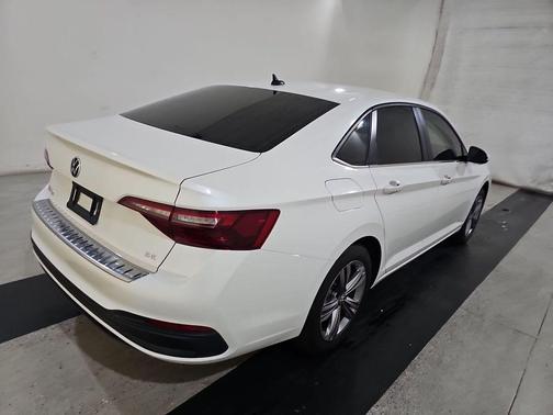 2023 Volkswagen Jetta 1.5T SE