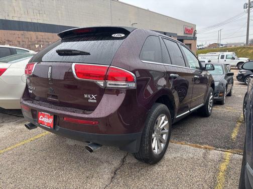 2011 Lincoln MKX Base