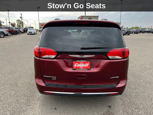 Velvet Red Pearlcoat 2020 Chrysler Pacifica Limited