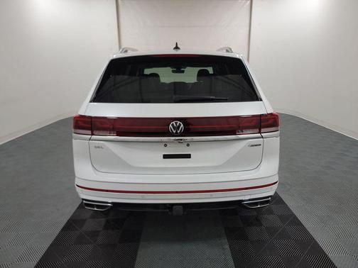 2024 Volkswagen Atlas 2.0T SEL Premium R-Line 4MOTION