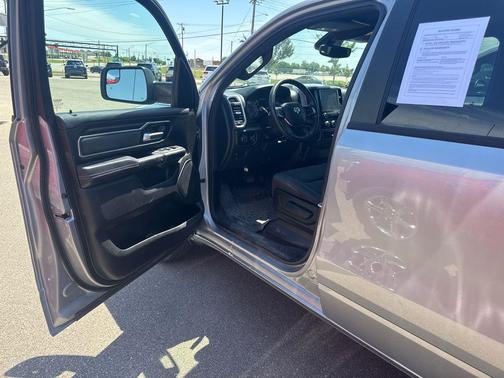 Billet Silver Metallic Clearcoat 2025 RAM 1500 Big Horn/Lone Star