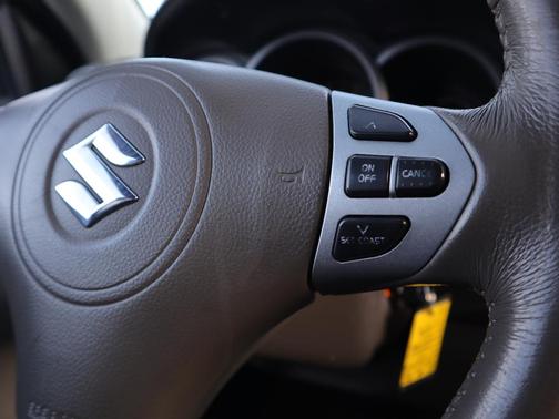 Photo 4 of 26 of 2007 Suzuki Grand Vitara GRAND