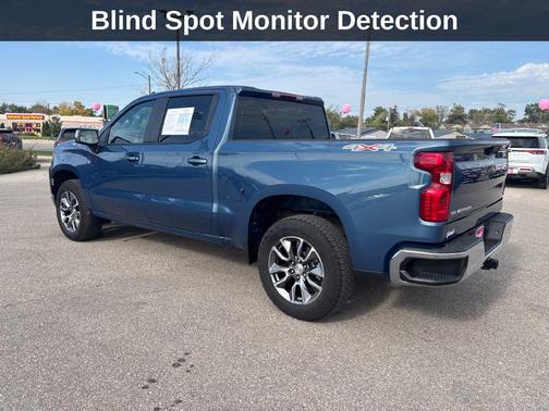 Lakeshore Blue Metallic 2024 Chevrolet Silverado 1500 LT