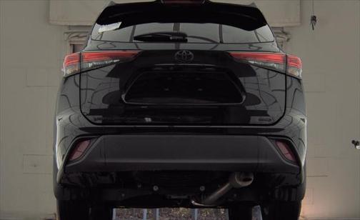 2022 Toyota Highlander L