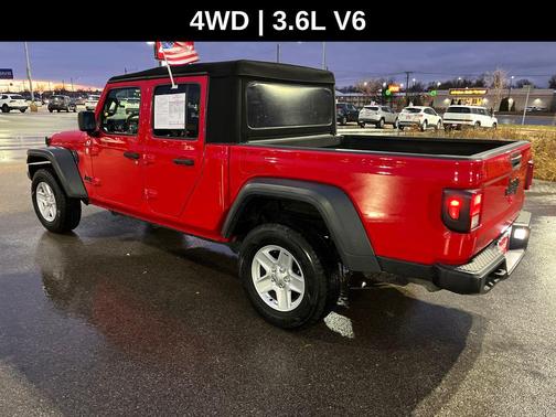 2020 Jeep Gladiator Sport S