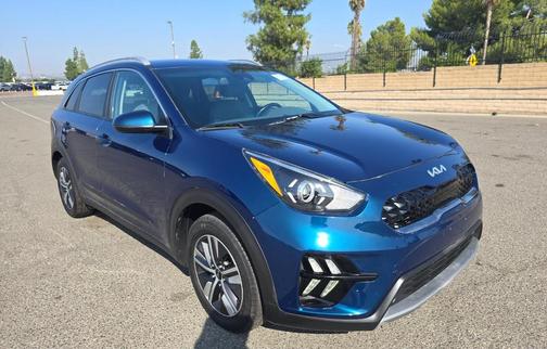 2022 Kia Niro LXS