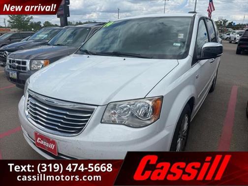 2014 Chrysler Town & Country Touring-L