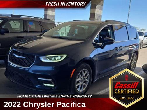 2022 Chrysler Pacifica Touring L
