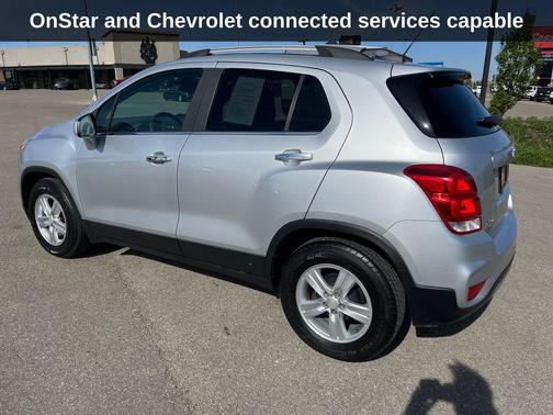 Silver Ice Metallic 2020 Chevrolet Trax LT