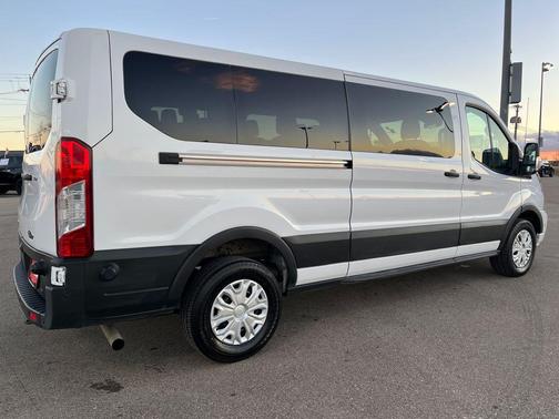 2024 Ford Transit-350 XLT