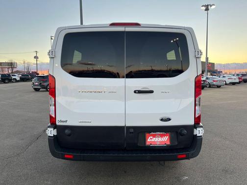 2024 Ford Transit-350 XLT
