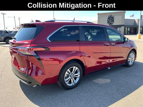 2023 Toyota Sienna Platinum 7 Passenger