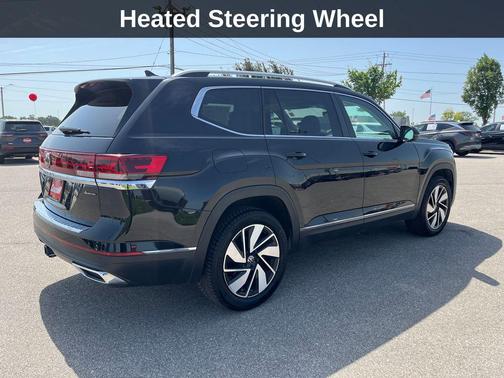Deep Black 2024 Volkswagen Atlas 2.0T SEL