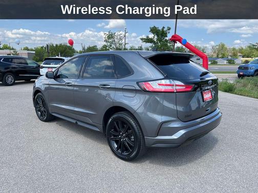 Gray Metallic 2024 Ford Edge ST Line