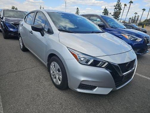 2021 Nissan Versa 1.6 S