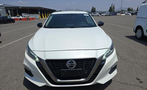 2021 Nissan Altima SR FWD