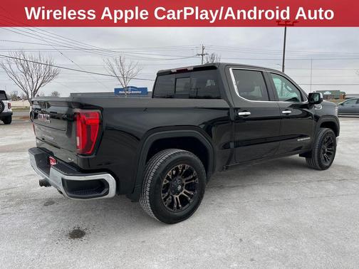 2022 GMC Sierra 1500 SLT