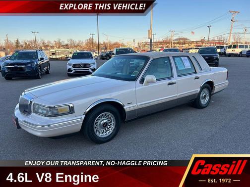 1996 Lincoln Town Car Signature