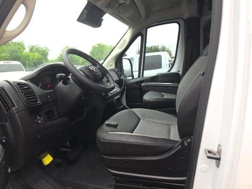 Bright White Clearcoat 2025 RAM ProMaster 2500 Tradesman