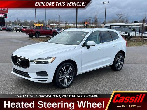 White 2019 Volvo XC60 T5 Momentum