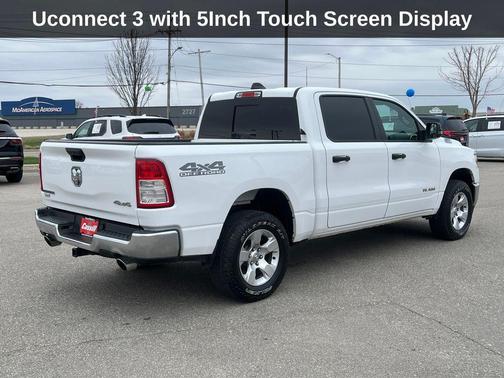 Bright White Clearcoat 2023 RAM 1500 Big Horn/Lone Star