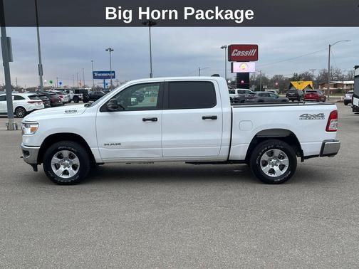 Bright White Clearcoat 2023 RAM 1500 Big Horn/Lone Star