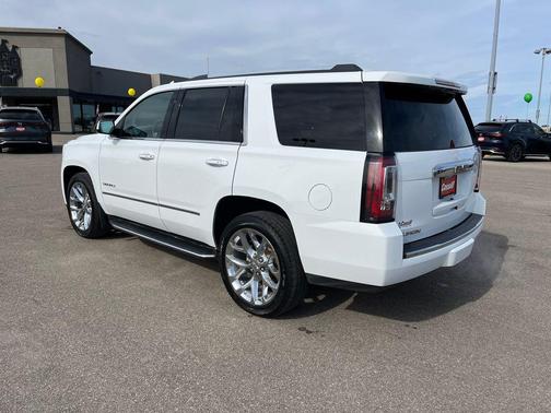Summit White 2019 GMC Yukon Denali