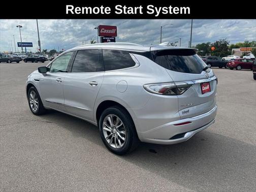 2022 Buick Enclave FWD Avenir