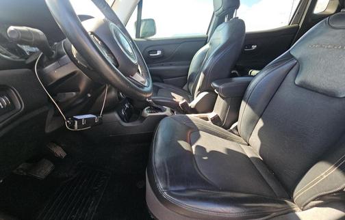 2017 Jeep Renegade Trailhawk